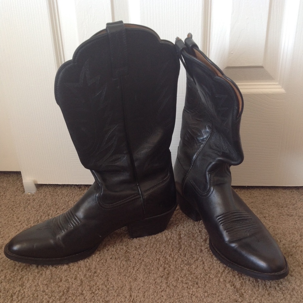 Ariat Black Leather Western Heeled Boots